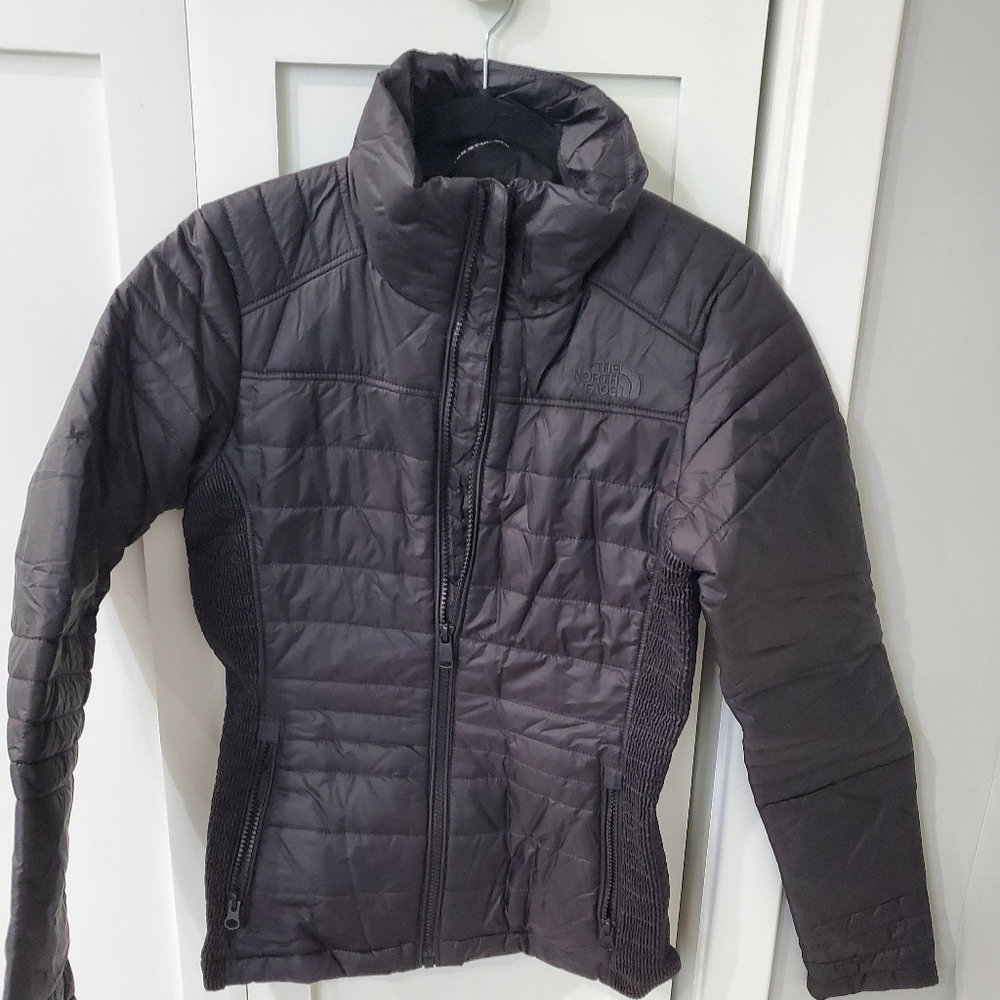 Women XS North Face Black puffer